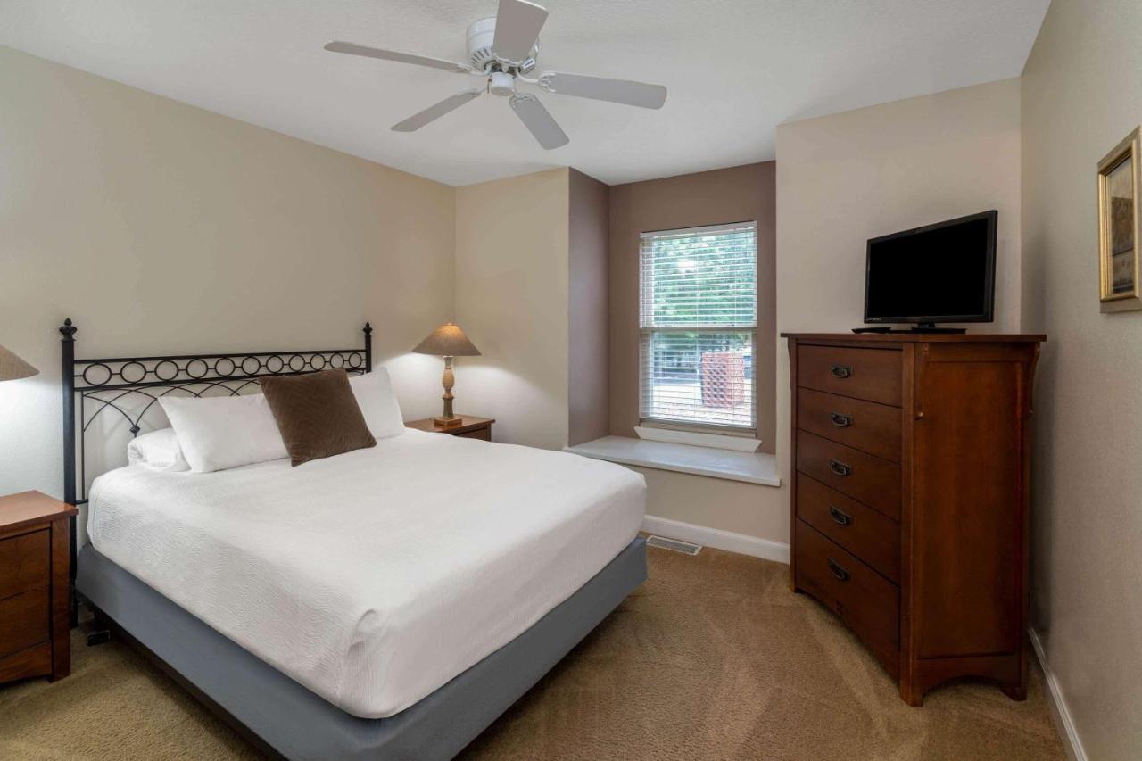 Hotel Lagos At A Ramada By Wyndham Hot Springs Village