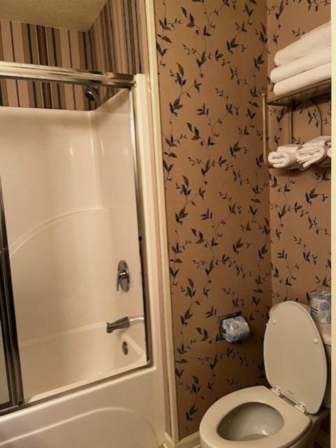 Lagos At A Ramada By Wyndham 3*