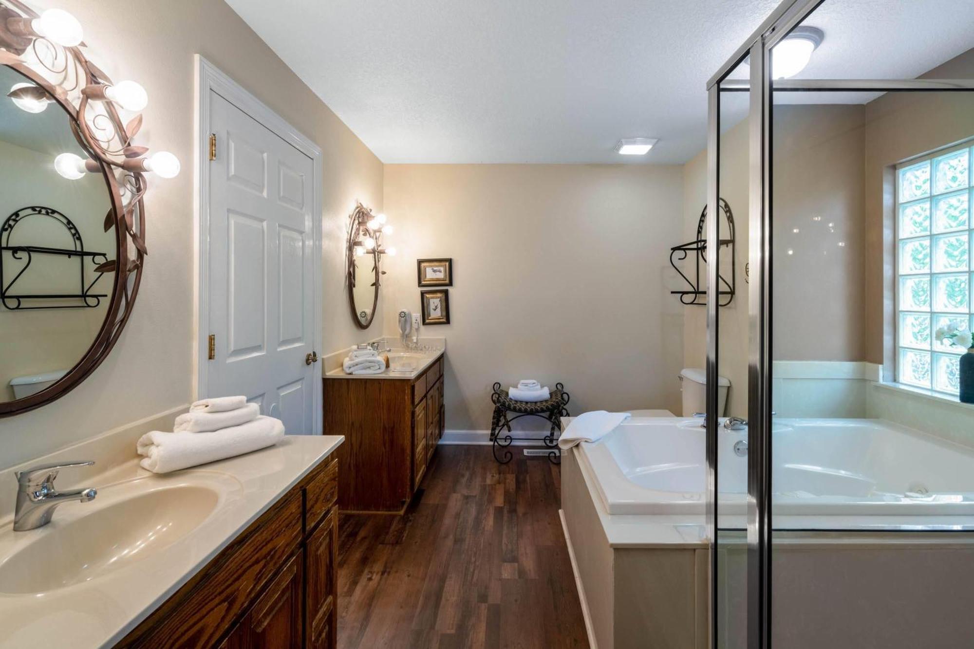 Lagos At A Ramada By Wyndham Hotel 3*
